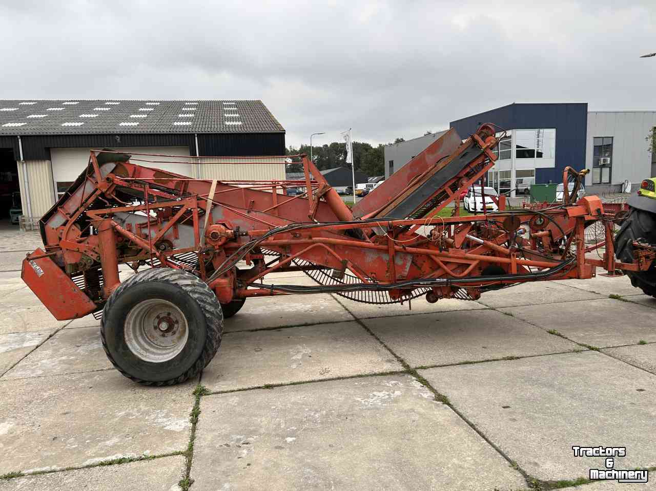 Onion harvester Amac D-2