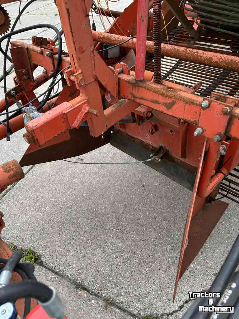 Onion harvester Amac D-2