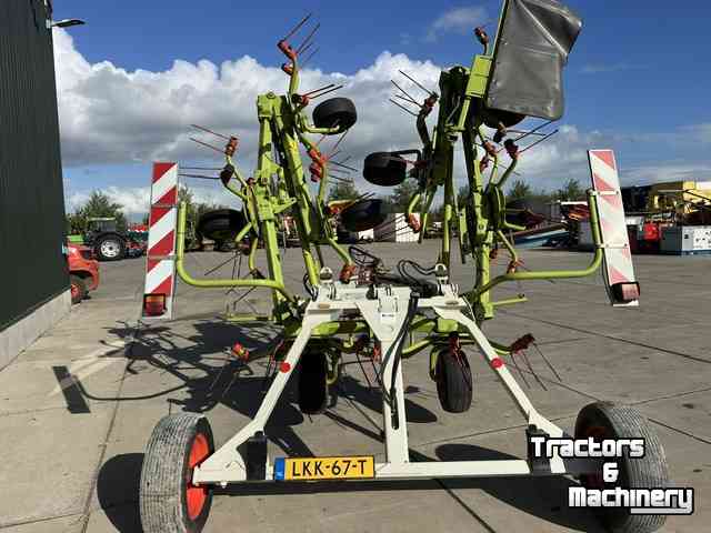 Tedder Claas claas volto 870T    (9.5)