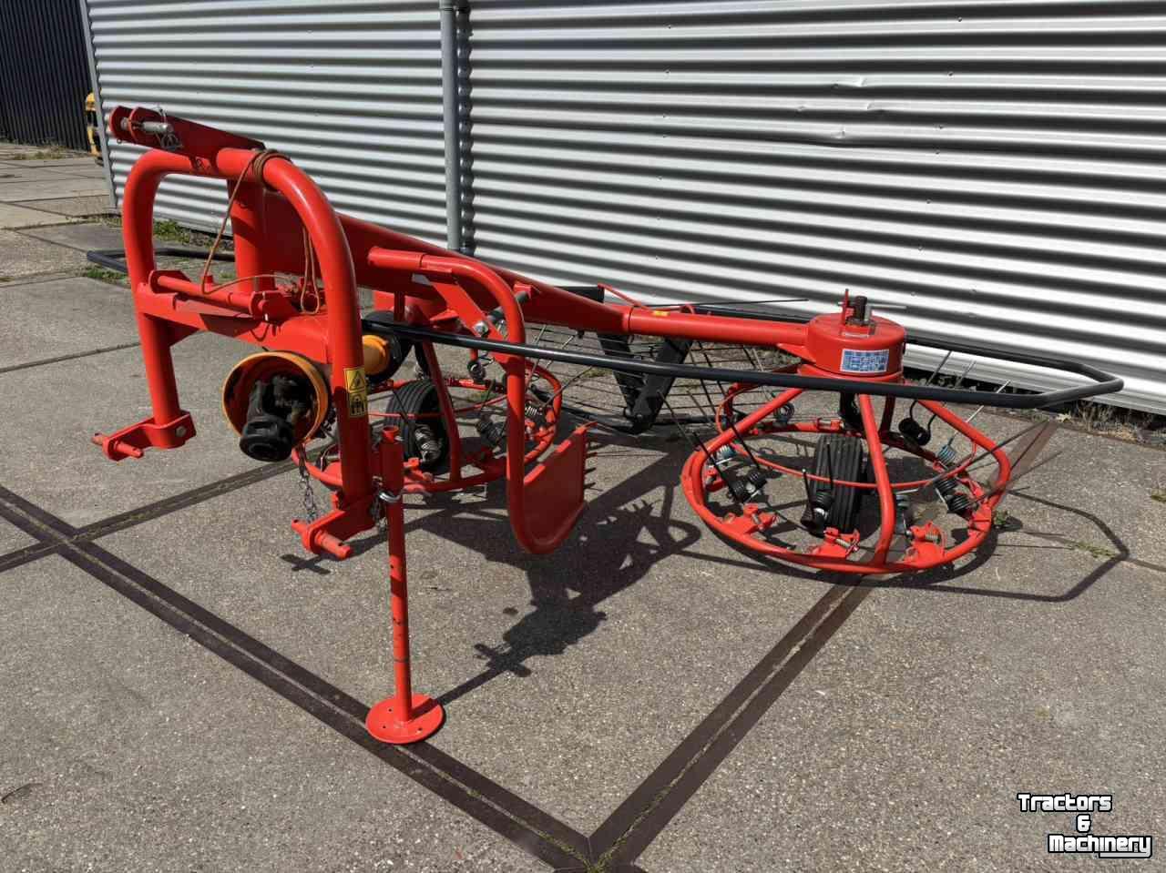 Tedder Boxer HB275