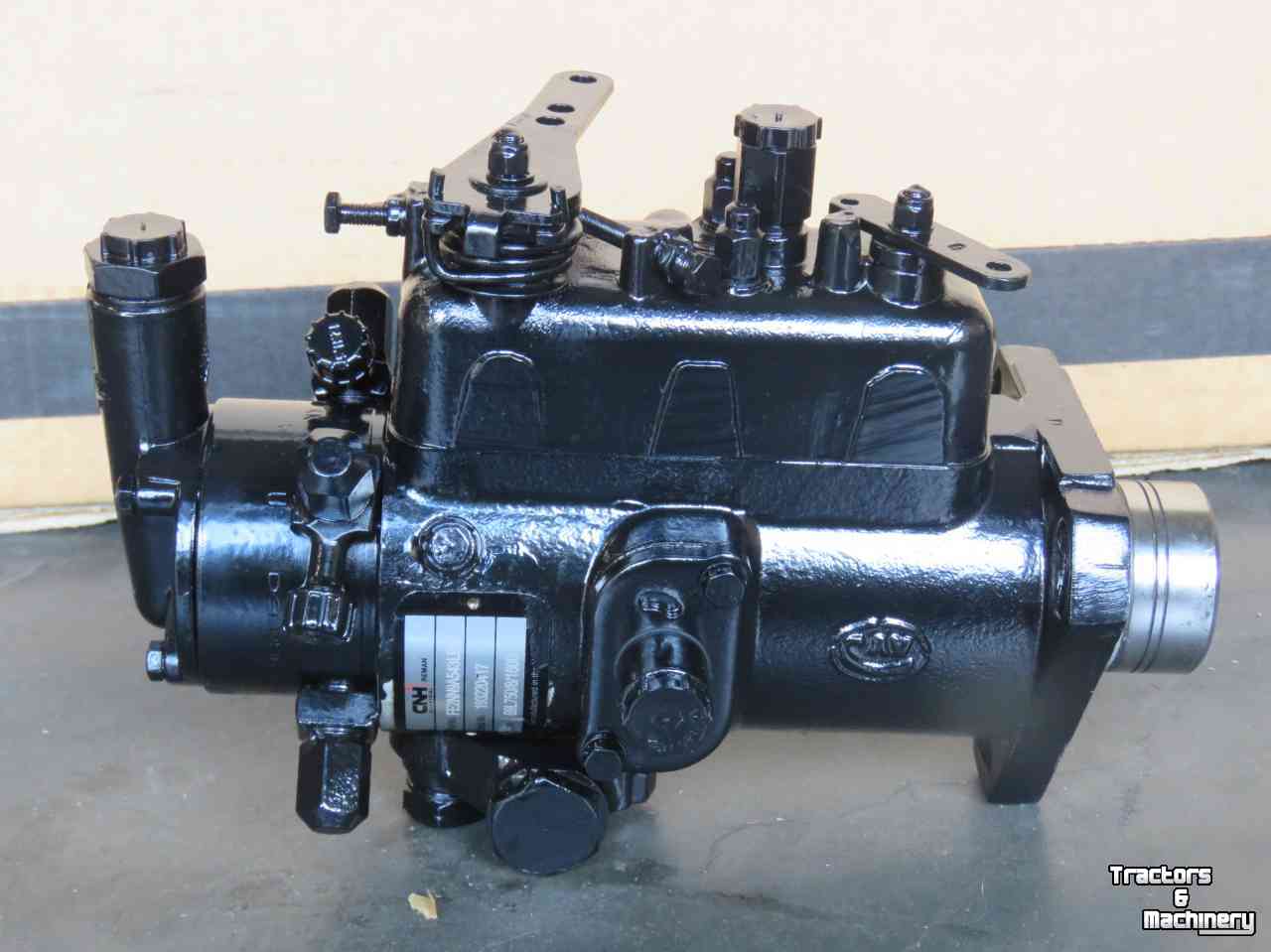 Tractor Ford Brandstofpomp Ford E2NN9A543LBR
