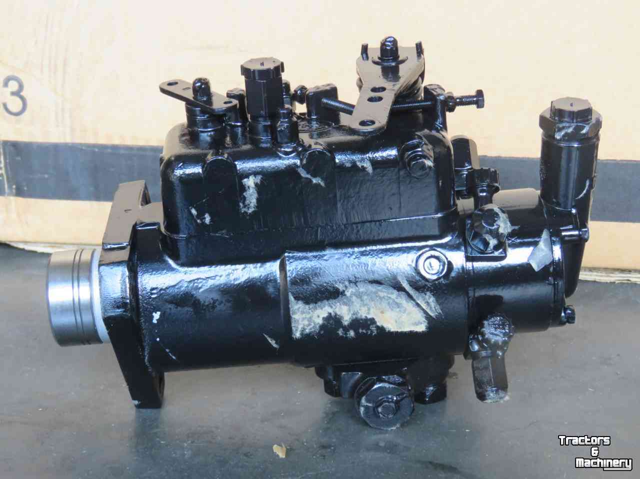 Tractor Ford Brandstofpomp Ford E2NN9A543LBR