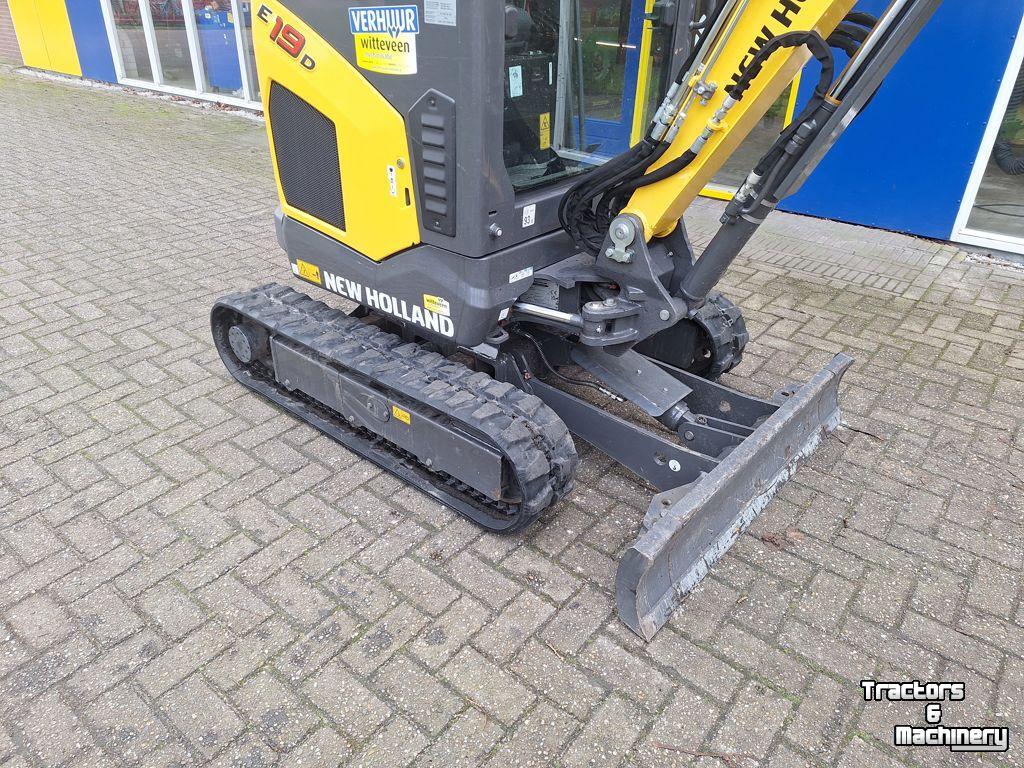 Mini-Excavator New Holland E19D