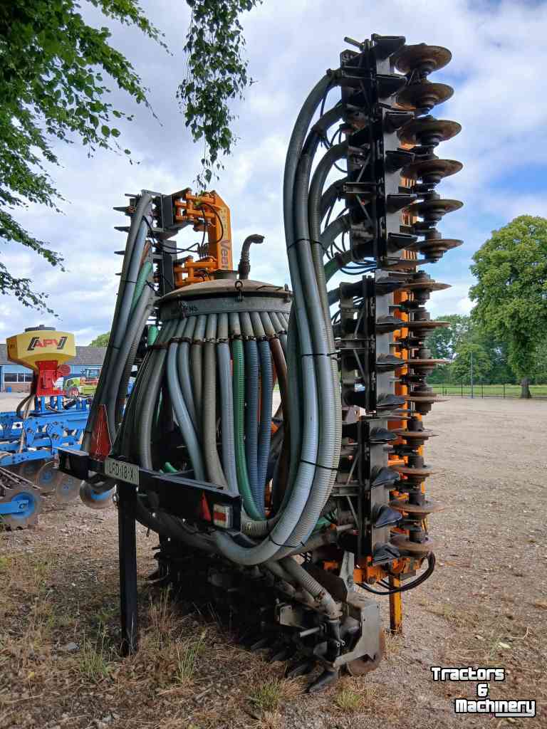 Grassland injector Veenhuis Euroject 350 7.60/40
