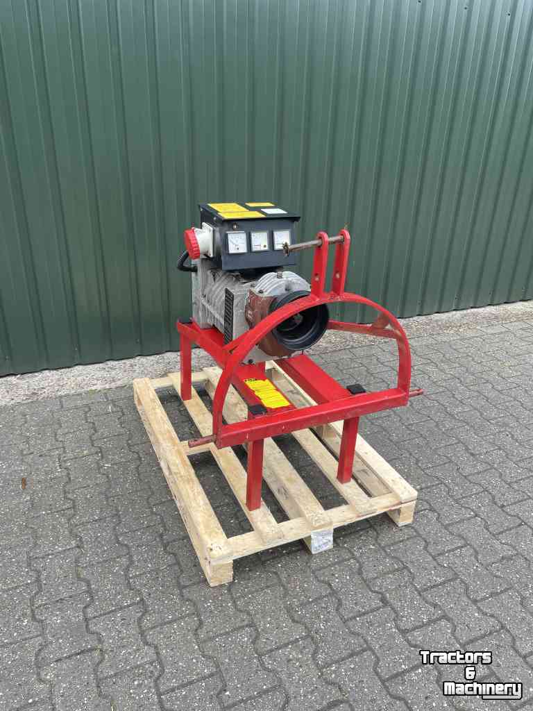 Aggregates  Trekker aggregaat 30 KVA