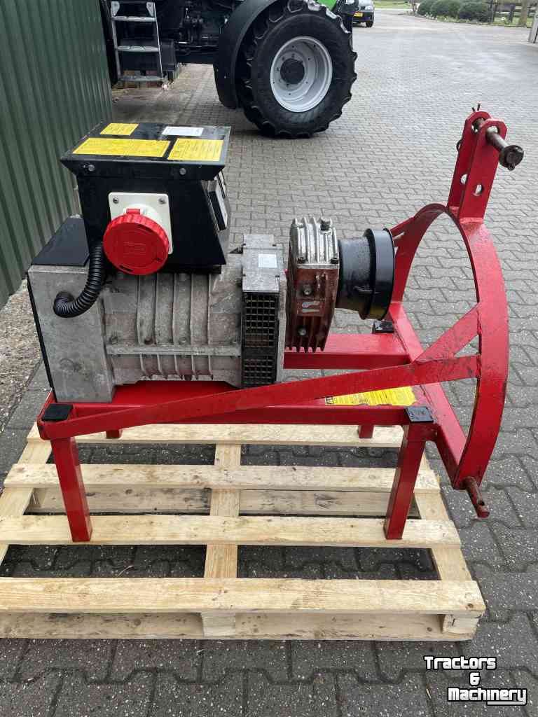 Aggregates  Trekker aggregaat 30 KVA