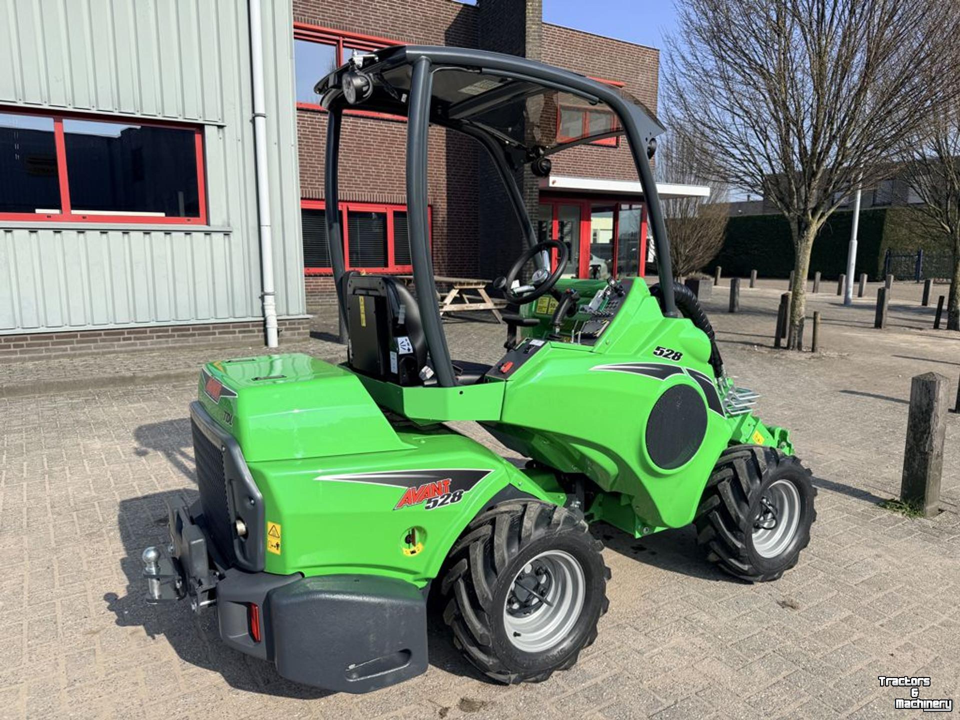 Wheelloader Avant 528 TDL
