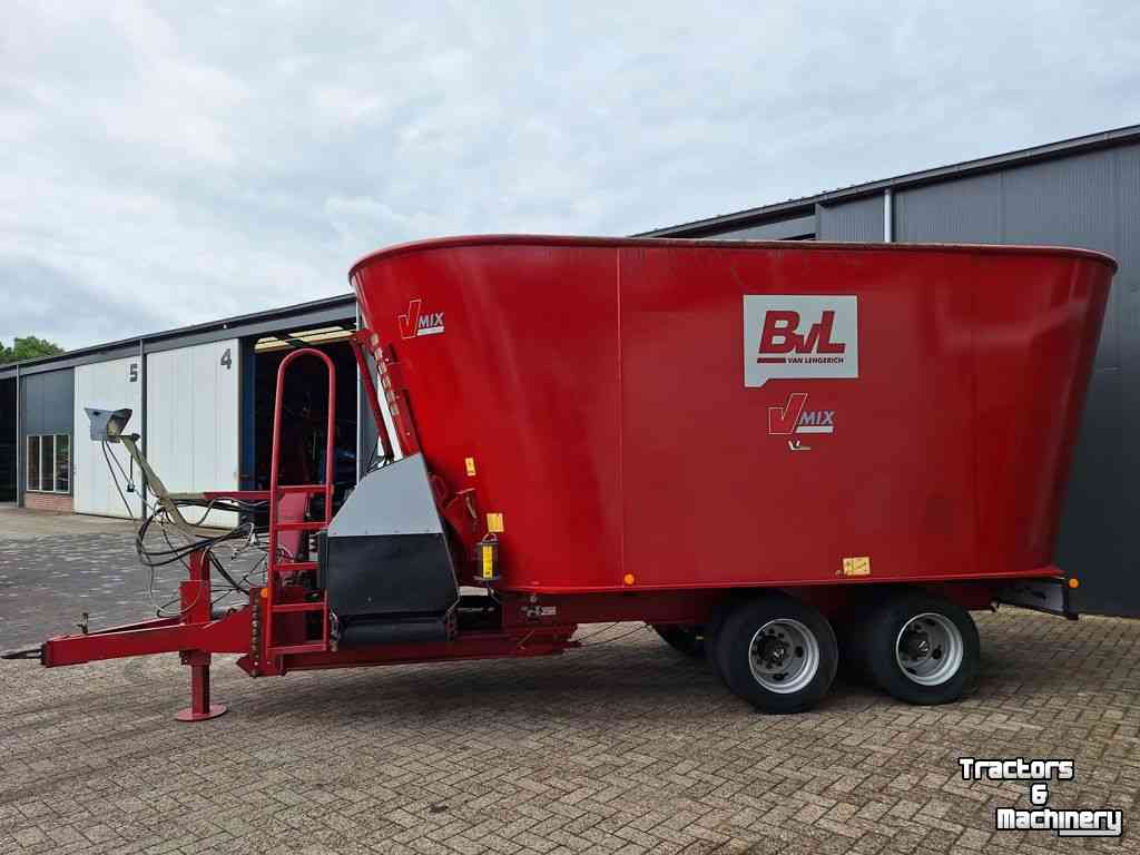 Vertical feed mixer BVL V-MIX 24-2S