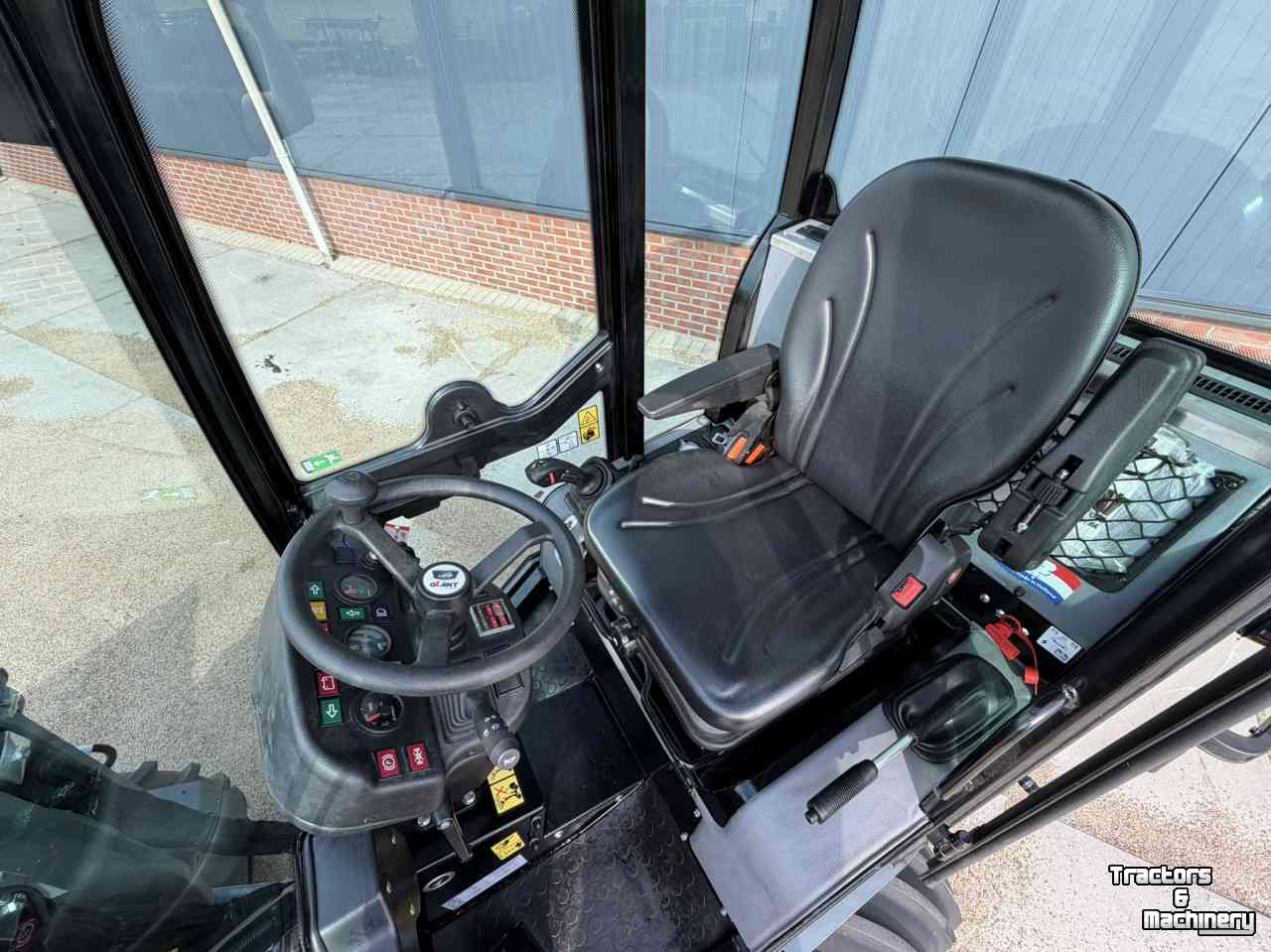 Wheelloader Giant G2300 HD Cabine