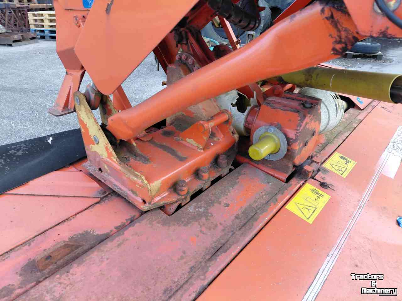 Mower Kuhn FC313