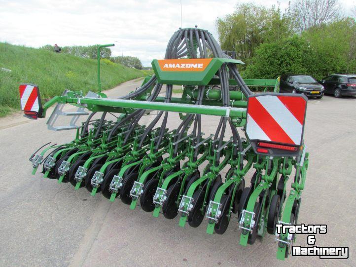 Seed drill Amazone Avant 3002 Aanbouwzaaimachine
