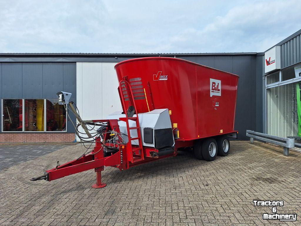 Feed mixer BVL V-MIX 24-2S