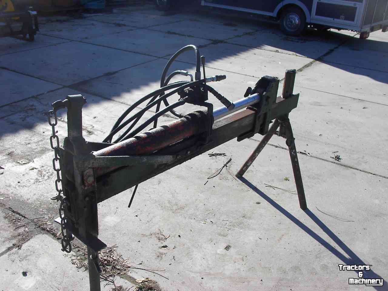 Cutting- / Splitting machine  Houtklover
