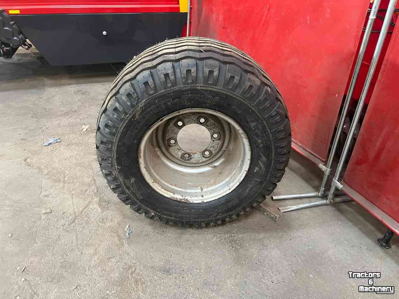 Wheels, Tyres, Rims & Dual spacers BKT 19.0/45-17 Implement-AW708
