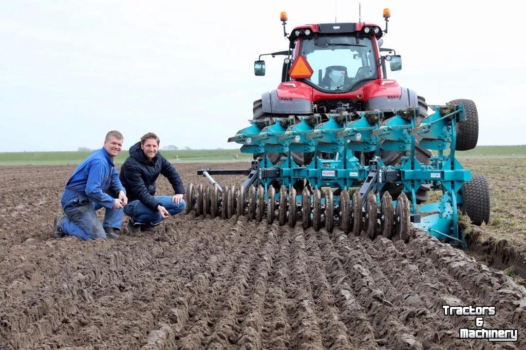Other tillage machinery and accessories Kramer ECO ploeg EMMEGIEMME on land in de veur