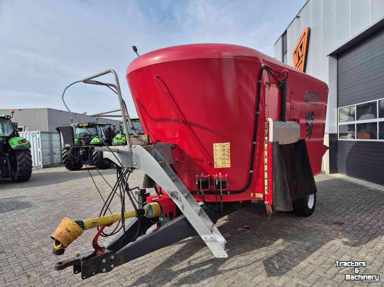 Vertical feed mixer Peecon Airmix 20 M3 voermengwagen