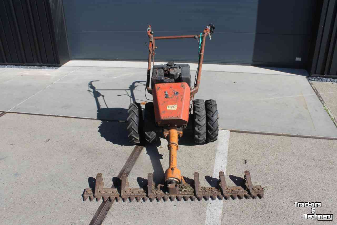 Two-wheel tractor Bucher M300 2-wielige trekker 2-wieler tractor met maaibalk