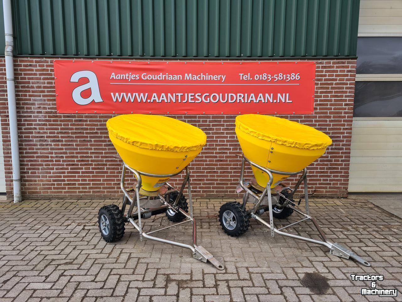 Other cleaning and sweeping machines and accessories Cemo Zoutstrooier SW 300 met PE-bak