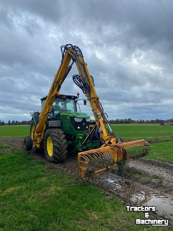 Mowing arm Herder Zonder trekker en werktuigen