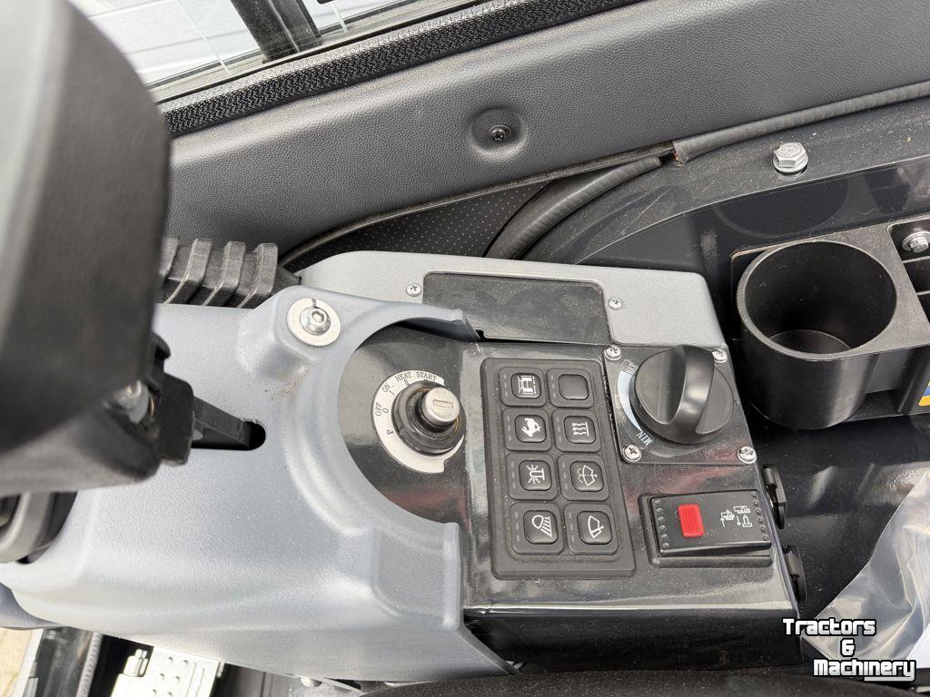 Excavator Eurotrac HE22-EV minigraver