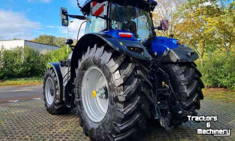 Tractors New Holland T7.315 HD New Gen Tractor Nieuw