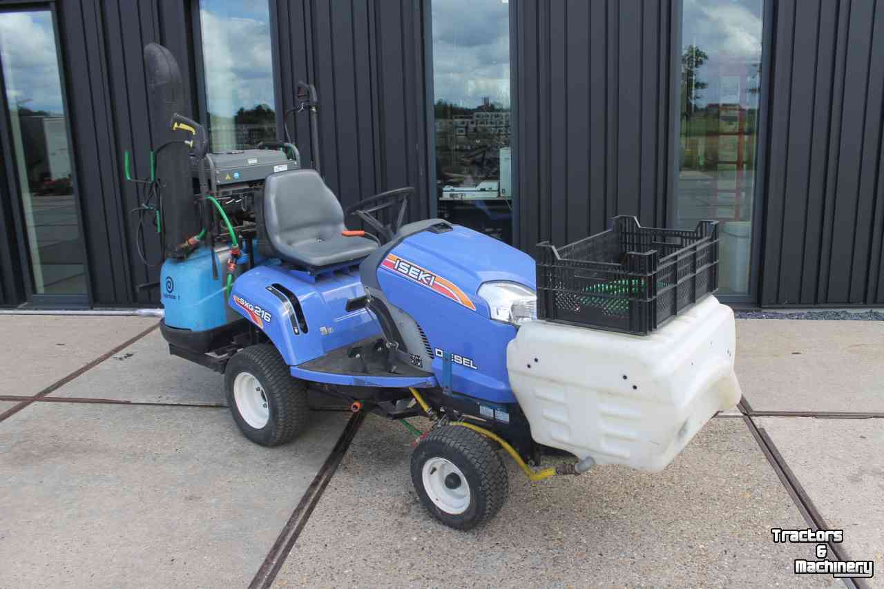 Horticultural Tractors Iseki SXG216H diesel hydrostaat minitrekker met Weedmaster onkruidkoker heetwatermachine