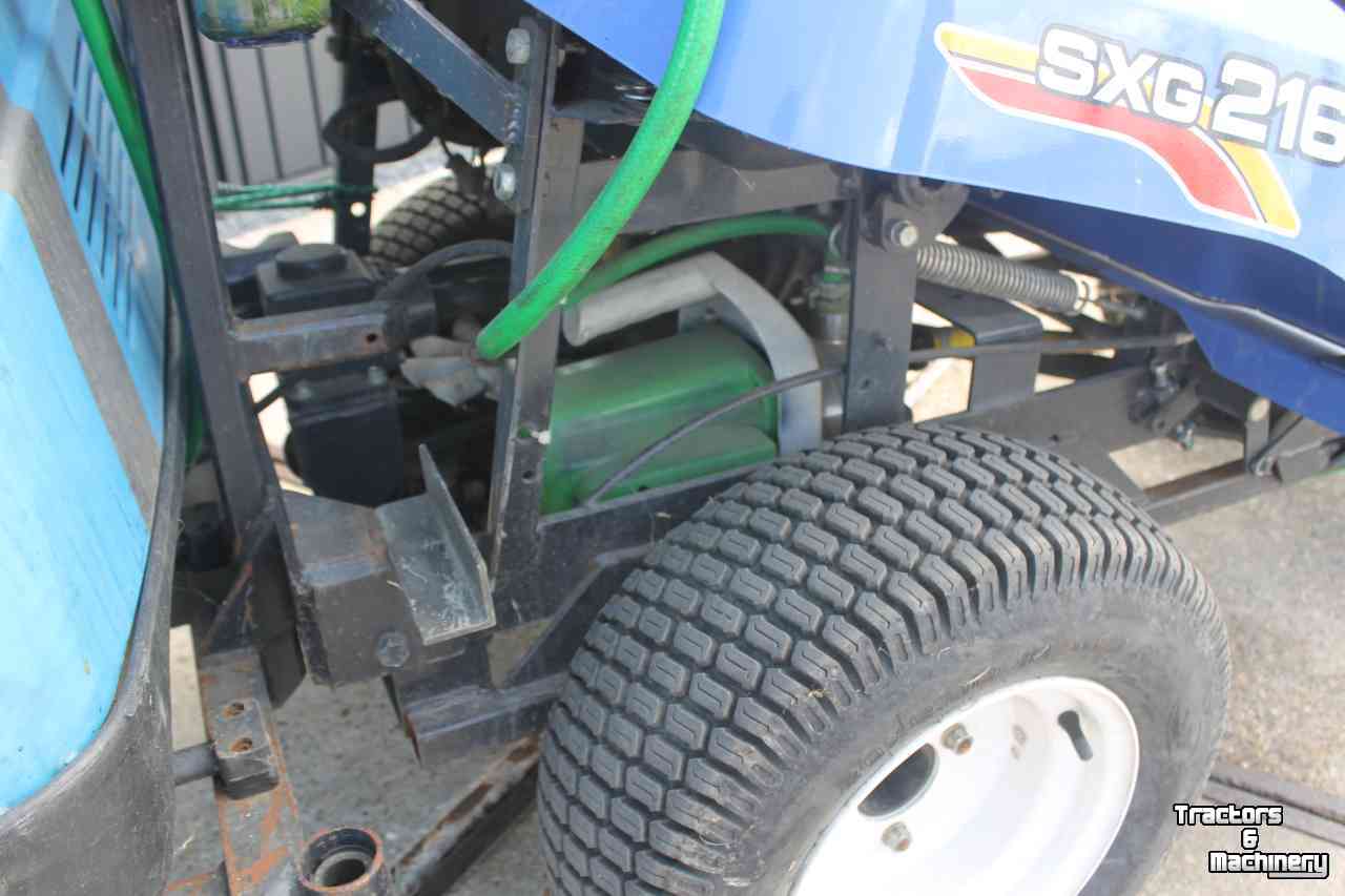 Horticultural Tractors Iseki SXG216H diesel hydrostaat minitrekker met Weedmaster onkruidkoker heetwatermachine