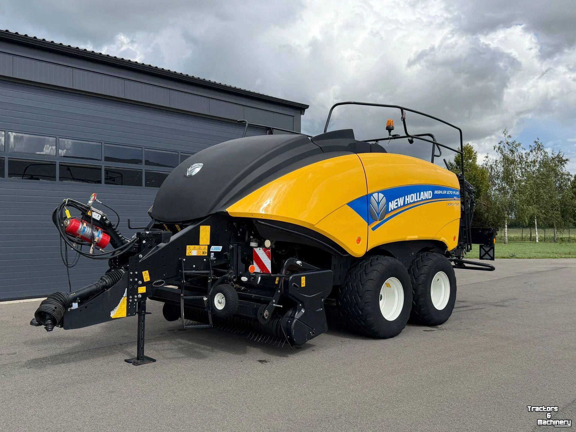 Balers New Holland BIGBALER 1270 PLUS BigBaler 1270 Plus CropCutter Vierkante balenpers