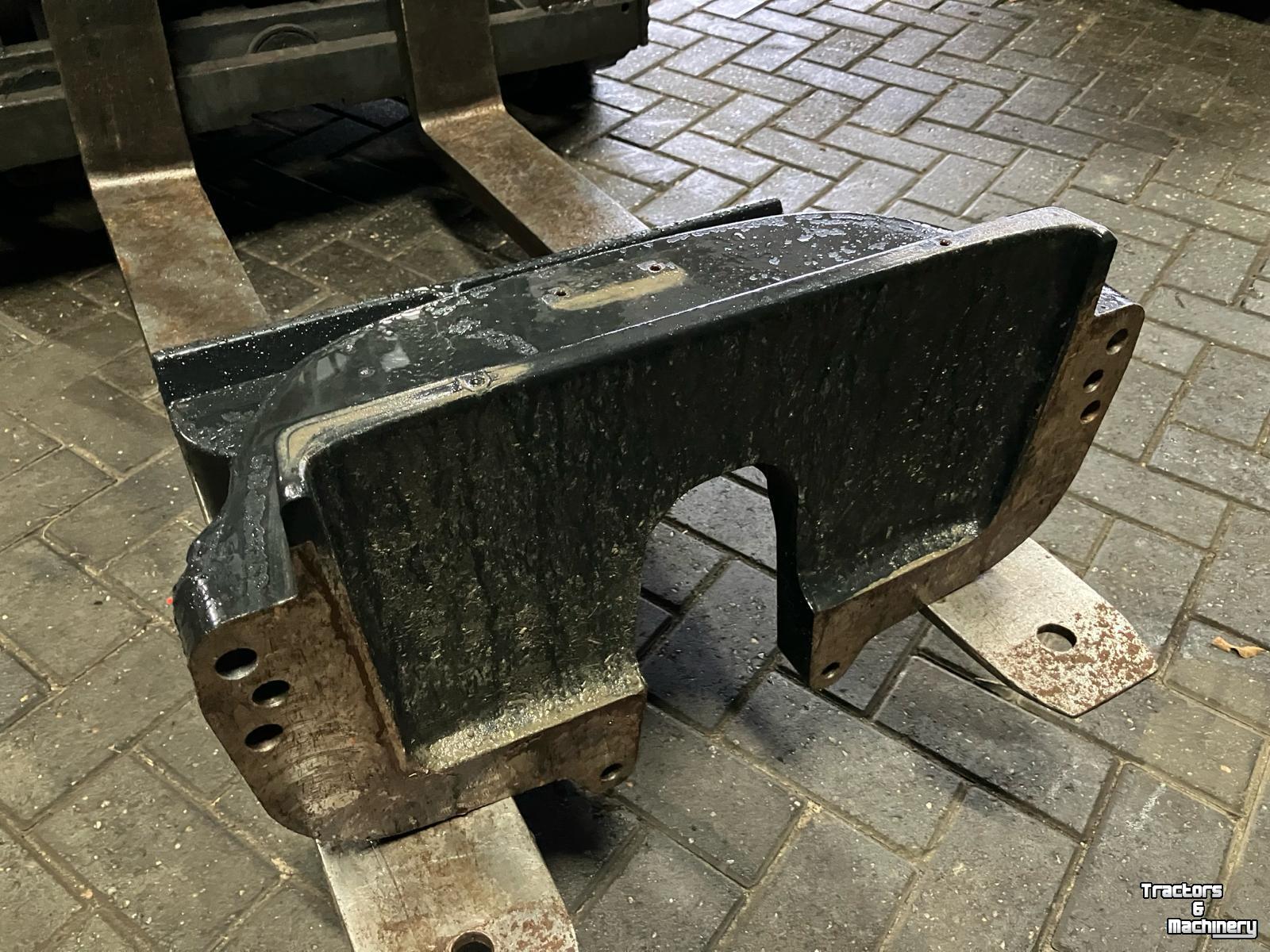 Frontweights Case Gewicht  IH Vestrum 100