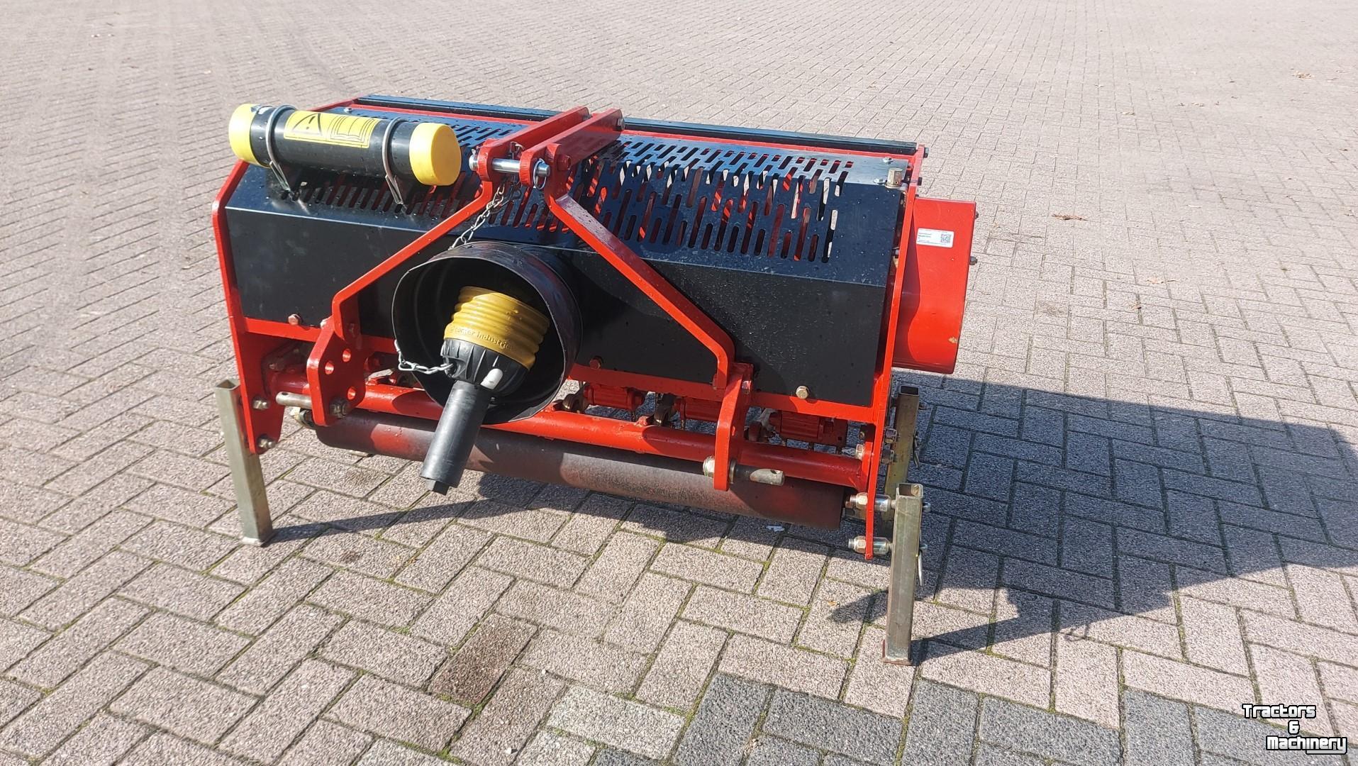 Meadow aerator Vertidrain  VD 7110 + AFTAKAS