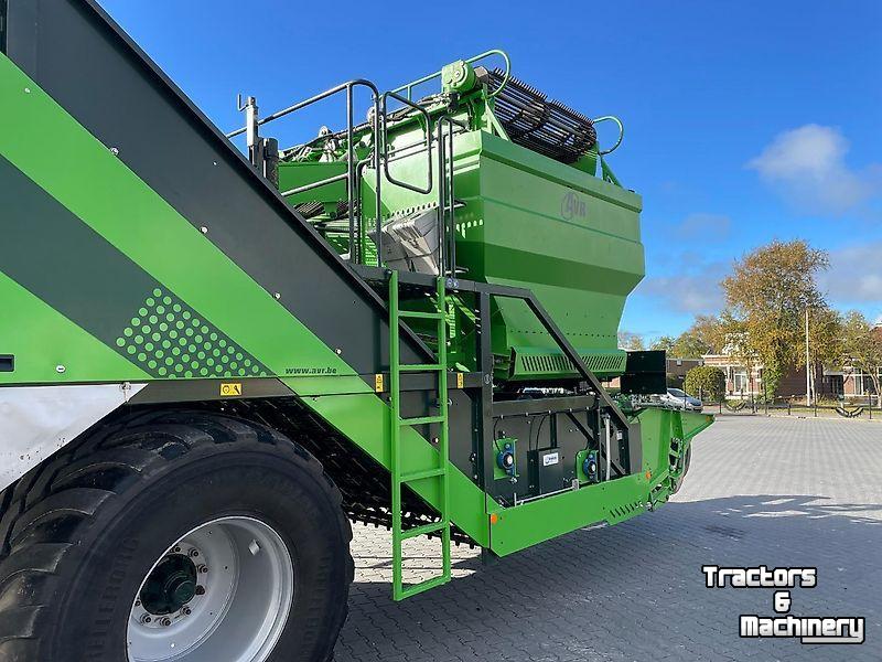 Potato harvester AVR Spirit 9200