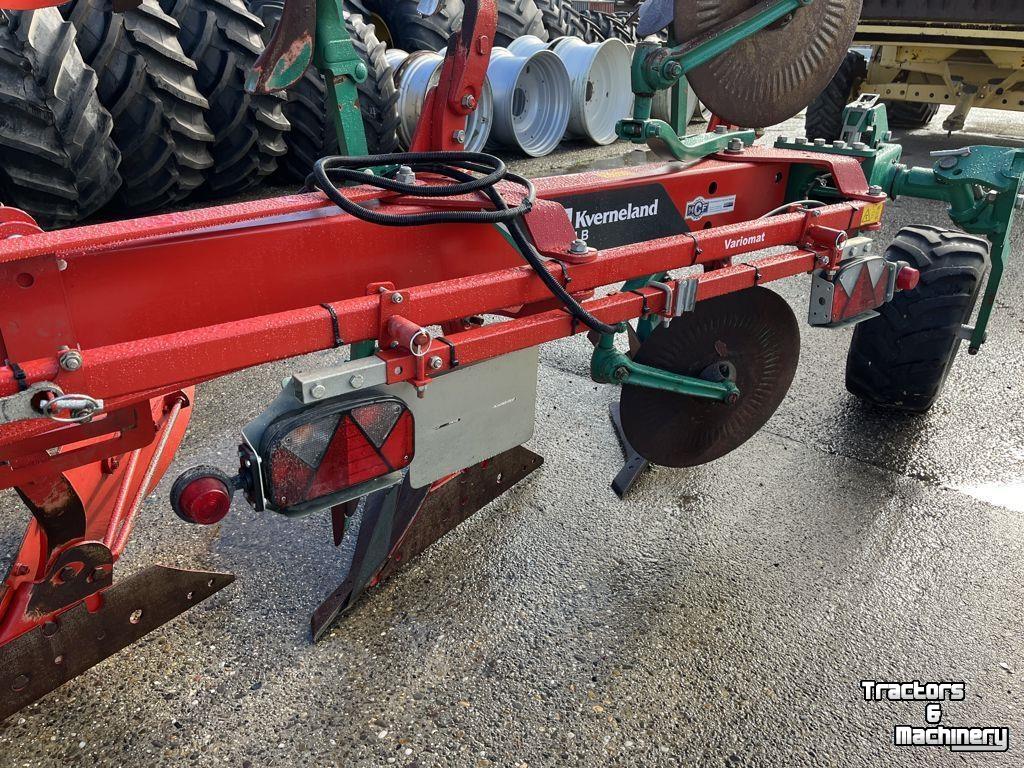 Ploughs Kverneland LB100-300