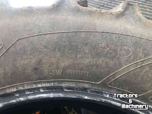 Wheels, Tyres, Rims & Dual spacers Mitas 650/65R42