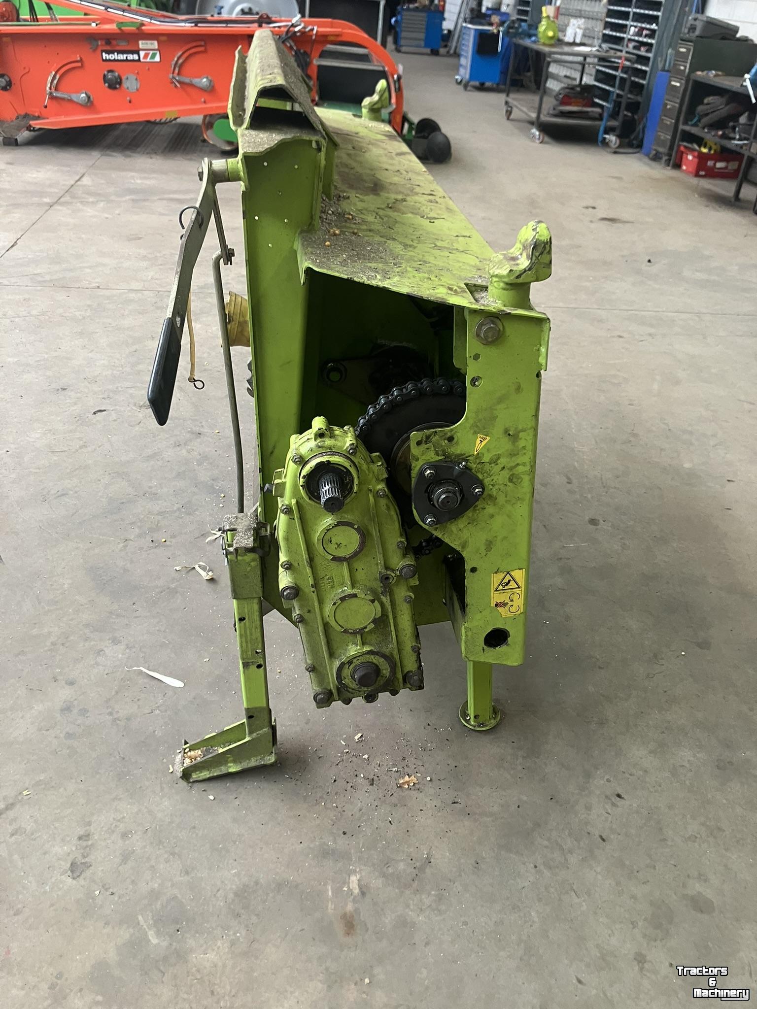 Cornhead Claas GPS-MKS Adapter