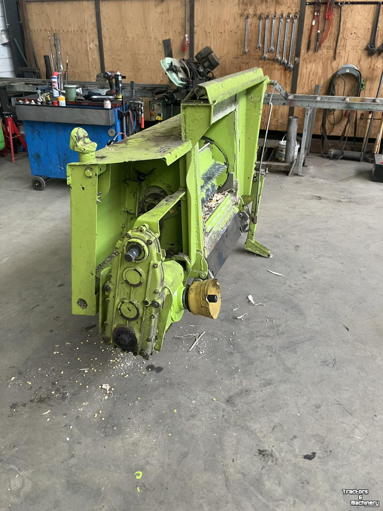 Cornhead Claas GPS-MKS Adapter