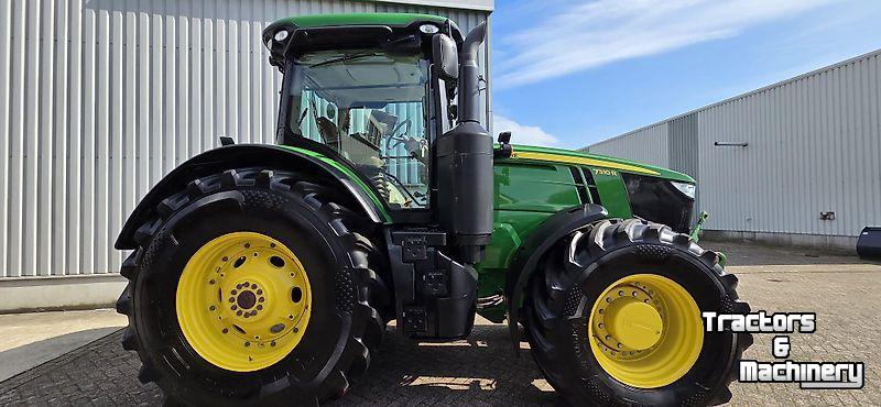 Tractor John Deere 7310R