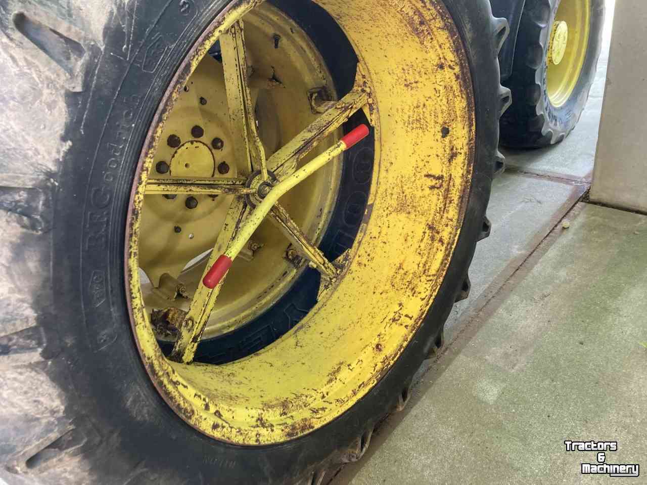 Wheels, Tyres, Rims & Dual spacers Molcon Dubbellucht