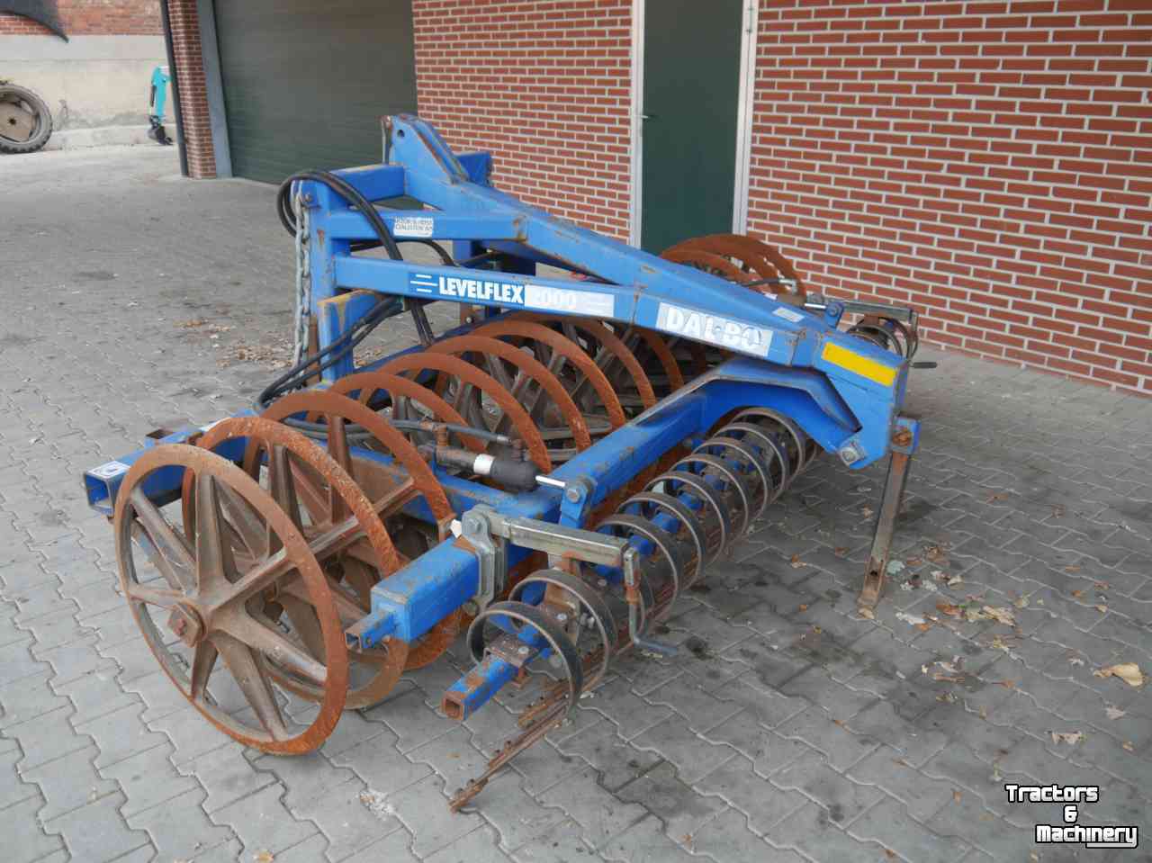 Furrow presses Dalbo Levelflex 2000 3m + crossboard