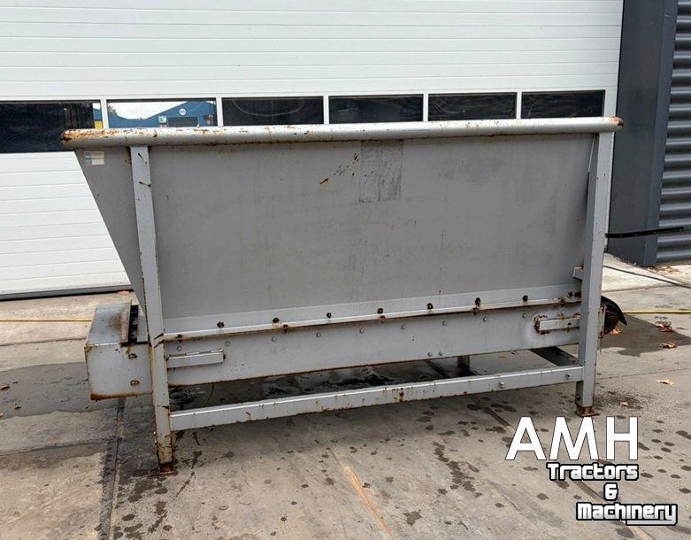 Conveyor  2730X650 Bunker met uitvoerband+kantelaar, Feed hopper with discharge conveyor including bin tipper, Dosierbunker mit Austragsband inklusive Kistenkipper