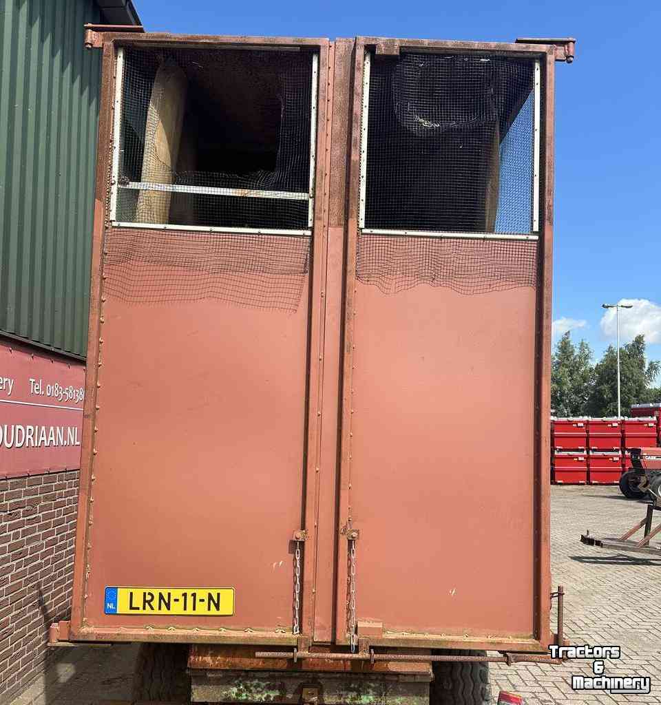 Woodchip trailer  Snipperkipper / Snipperkipwagen / Kipper voor versnipperaar