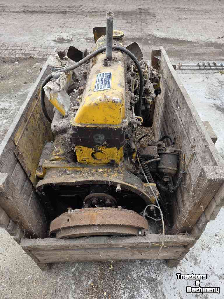 Engine Ford 2711E