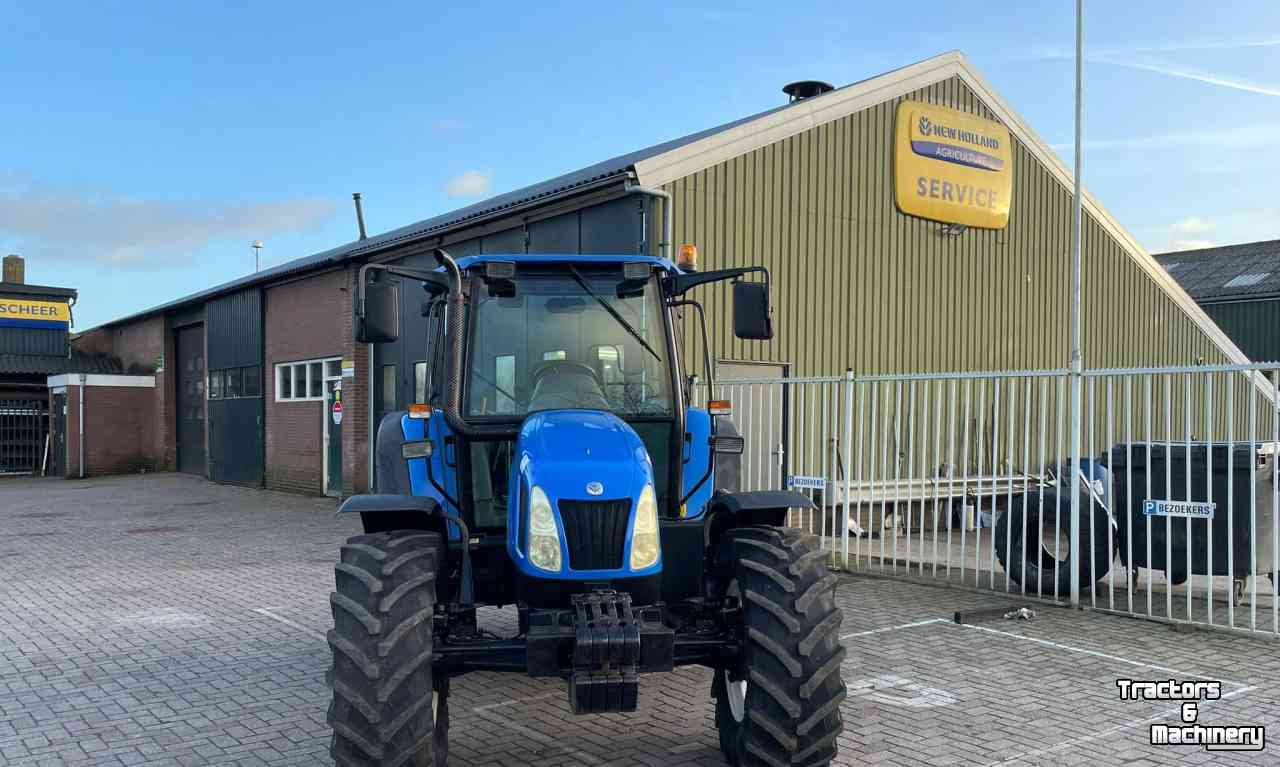 Tractors New Holland TL90A