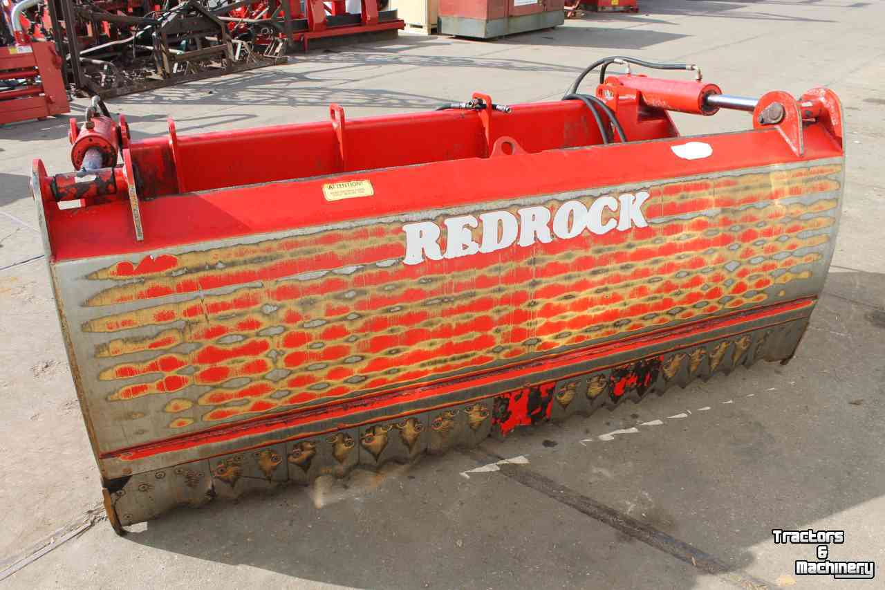 Silage cutting bucket Redrock Allround 240-100 kuilhapper met dichte bodem kuilgrijper