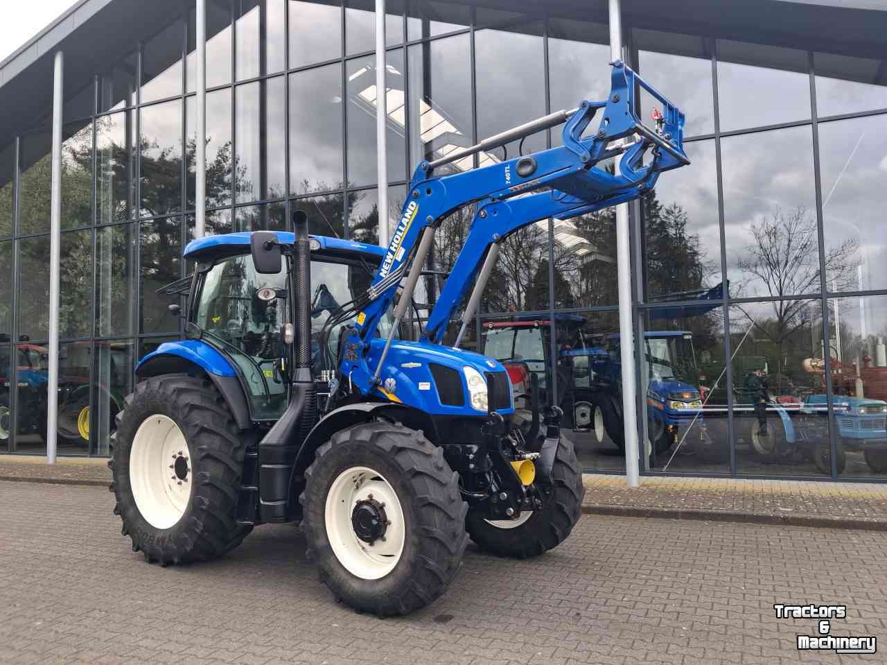 Tractor New Holland T6.140 Autocommand