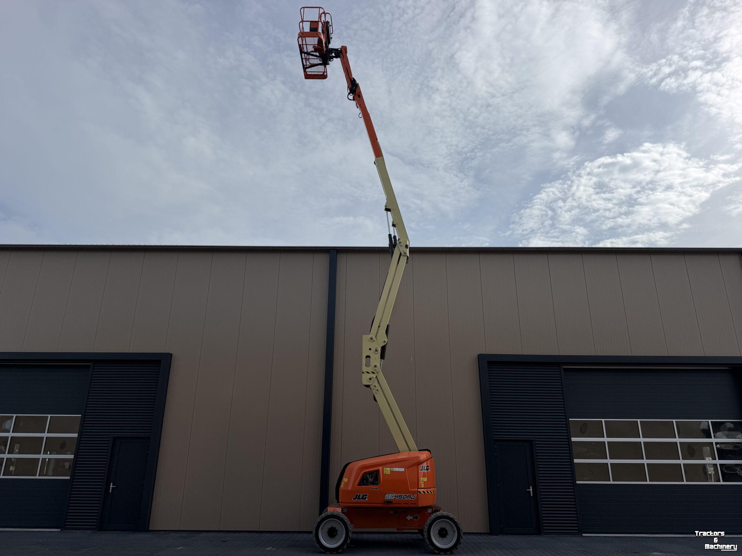 Articulated platforms JLG EC450AJ
