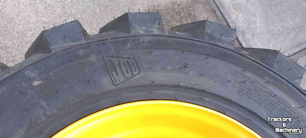 Wheels, Tyres, Rims & Dual spacers JCB 10-16.5 op 4-gaats velg
