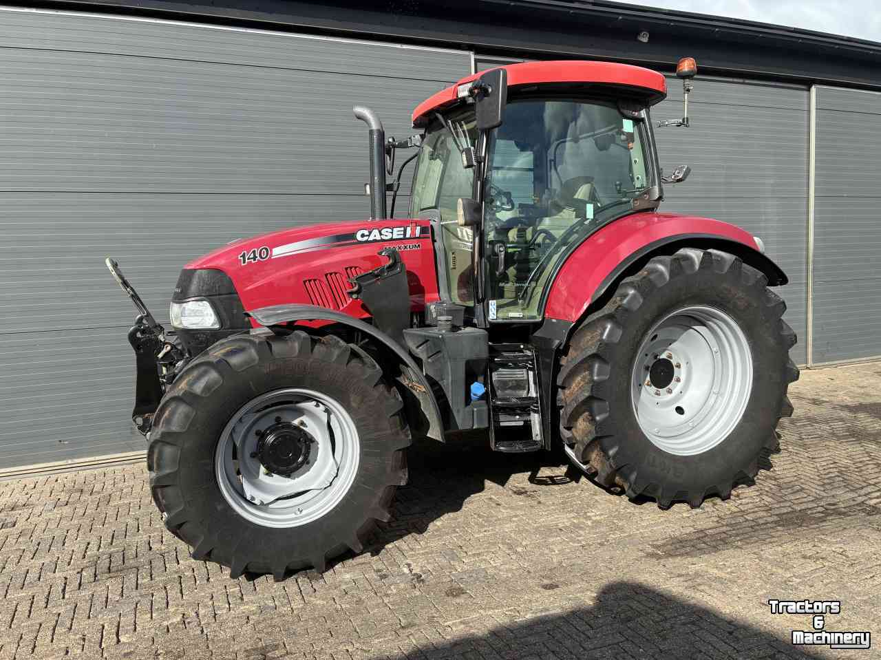 Tractor Case-IH MAXXUM 140 MC