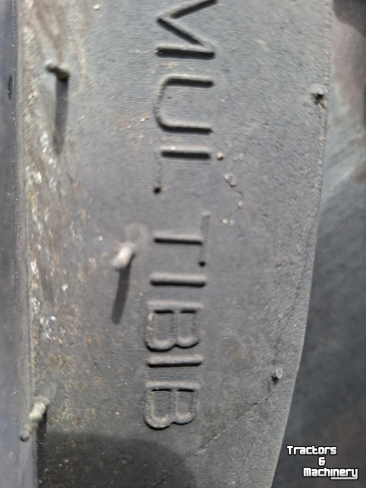 Wheels, Tyres, Rims & Dual spacers Michelin 600/65R38