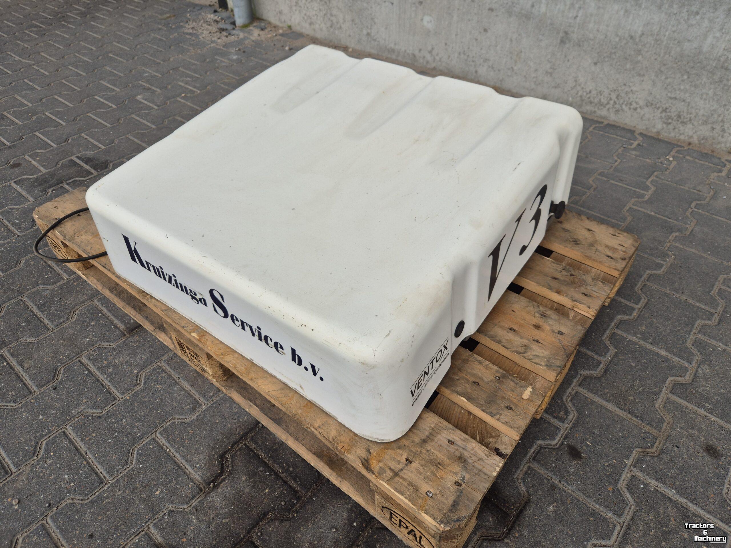 Other earthmoving and heavy equipment and accessories  V3