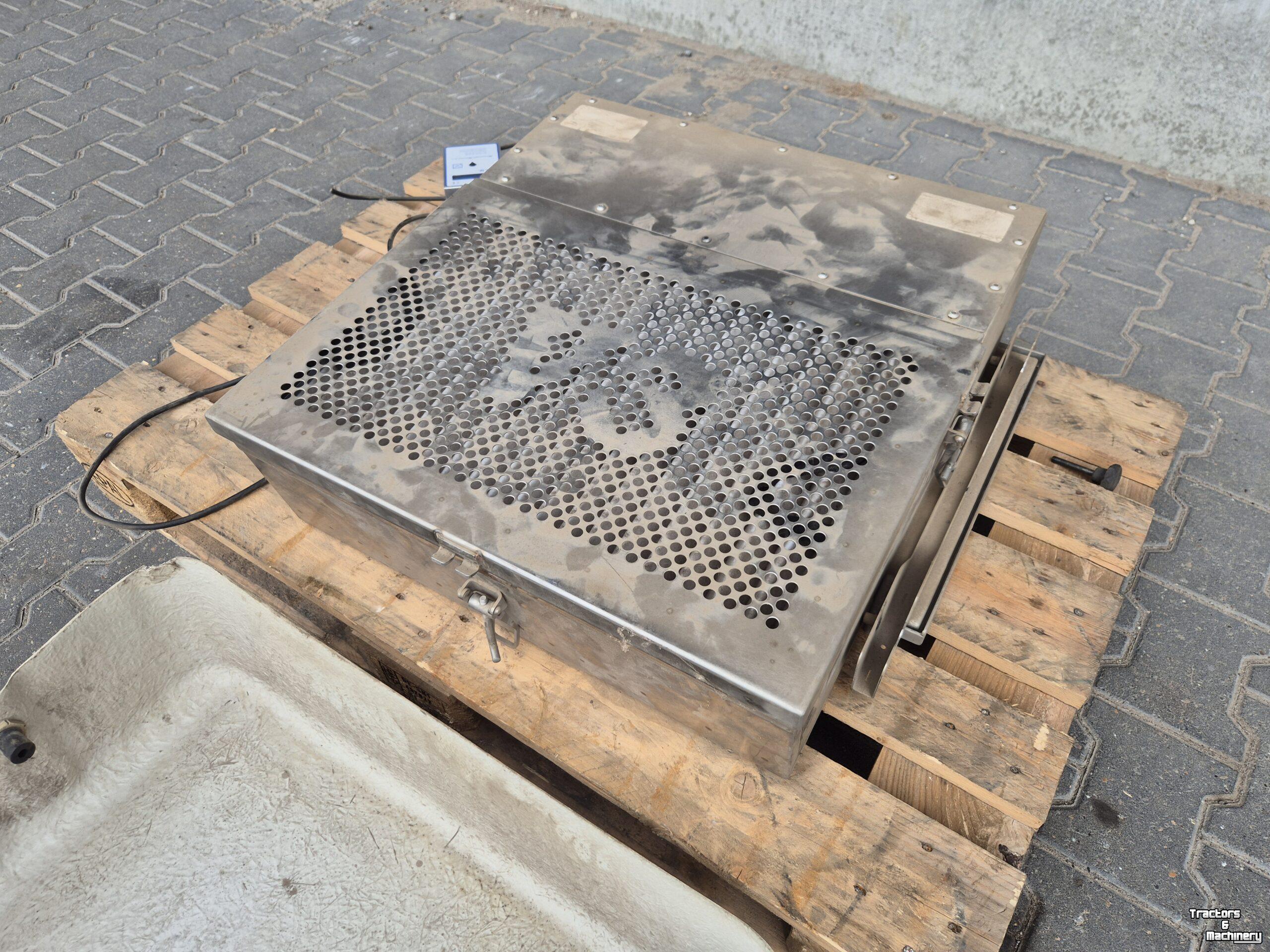 Other earthmoving and heavy equipment and accessories  V3
